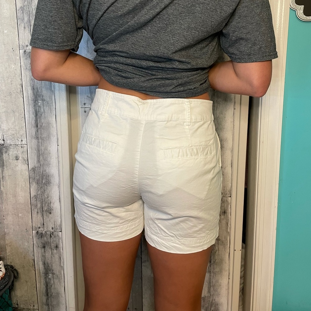 GAP WHITE SHORTS - Picture 3 of 4
